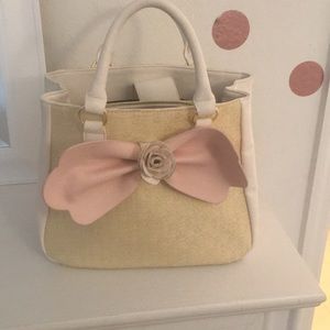 ✨🌸Beautiful and sweet style Purse🌸✨